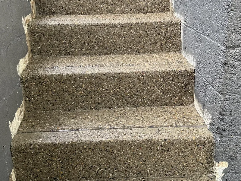 Finished concrete stair treads by A&M Works